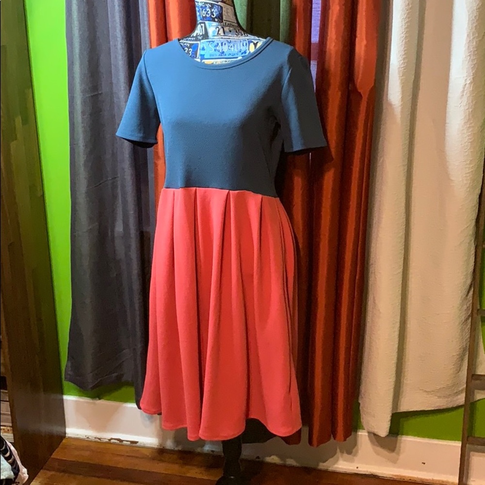 👗 EUC LulaRoe Amelia Dress Large, POCKETS!!!! - Picture 2 of 4
